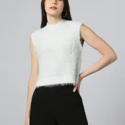 Regular Fit Sleeveless Pullover-43