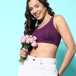 Non-Wired Full-Coverage Sports Bra-image-87