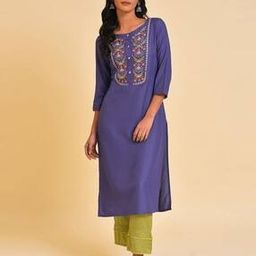 Women Straight Kurta with Embroidered Yoke-image-19