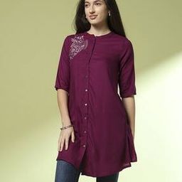 Women Embroidered Round-Neck Straight Kurta-image-80