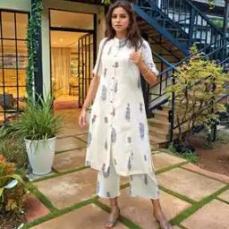 gosriki Women Floral Print Straight Kurta Set-picture-42