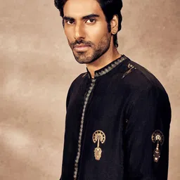Masaba Abstract Printed Regular Kurta with Trousers image 2