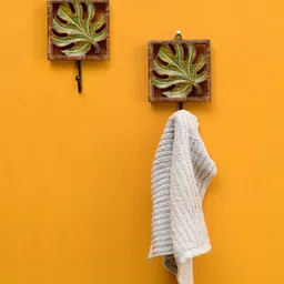 AAKRITI ART CREATIONS Set Of 2 Brown & Green Autumn Leaf Single Hook Wooden Towel Hangers-57
