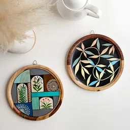 Mirai Woods Black & Green 2 Pieces Floral Round Wooden Wall Decor-15