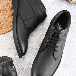 John Karsun Men Round Toe Moisture Wicking Derbys-image-80