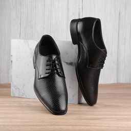 Mochi Men Textured Leather Formal Derbys-image-70
