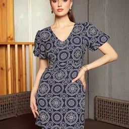 KASSUALLY Ethnic Motifs Printed V-Neck Sheath Dress-image-90