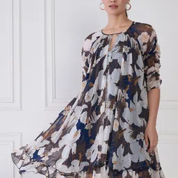 Antheaa Floral Print Keyhole Neck Chiffon Fit & Flare Dress-image-94