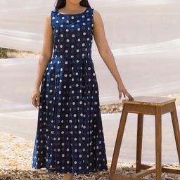 Mera Rang Polka Dots Printed A-Line Midi Dress-picture-8