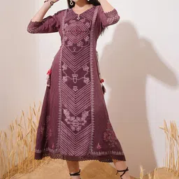 Vishudh Maroon Floral Printed Cotton  A-Line Midi Dress-image-43