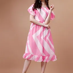Fashion2wear Chevron Printed Flounce Georgette A-Line Dress-picture-25