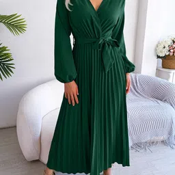 StyleCast Green V-Neck Puff Sleeves Pleated Chiffon Wrap Midi Dress-27