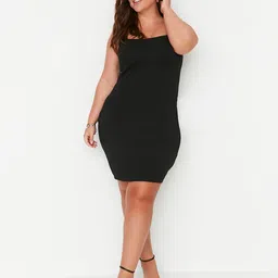 Trendyol Women Black Solid Bodycon Dress-picture-50