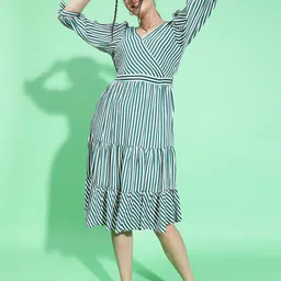 Oxolloxo Striped Puff Sleeve Fit & Flare Midi Dress-picture-10