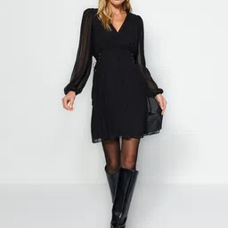 Trendyol V-Neck Cuffed Sleeves Fit & Flare Mini Dress-picture-7