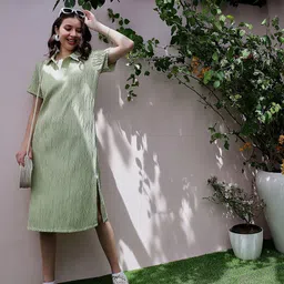 Athena Green Self Design Short Sleeves Shirt Midi Dress-45