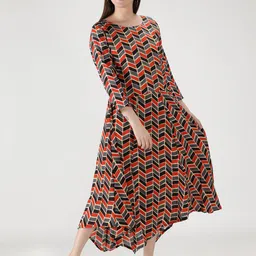 Fabclub Women Orange & Black Geometric Printed Ethnic Dresses-picture-27