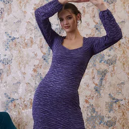 Athena Lavender Self Design Textured Sweatheart Neck Bodycon Dress-image-21