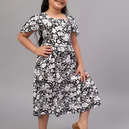 BAESD Floral Print Flutter Sleeve Fit & Flare Midi Dress image 3