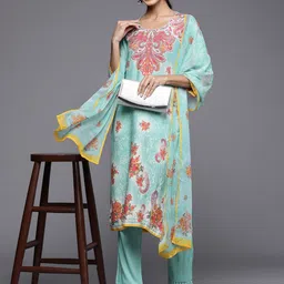 Biba Women Blue Paisley Printed Kurta with Trousers & With Dupatta-image-24