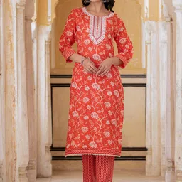 Varanga Floral Printed Regular Thread Work Kurta with Trousers & With Dupatta image 5
