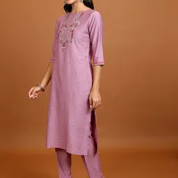 Vishudh Mauve Floral Embroidered Kurta with Trousers & With Dupatta image 4