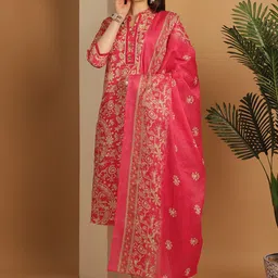 Rajnandini Floral Printed Regular Kurta with Trousers & With Dupatta-picture-20