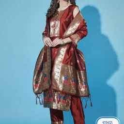 PPTOSS Woven Design Kurta With Trousers & Dupatta-image-1