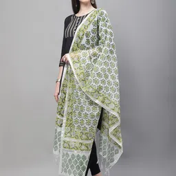 LOOM LEGACY Floral Printed Block Print Dupatta image 2