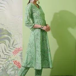 Vishudh Floral Printed Regular Pure Cotton Kurta with Trouser & Dupatta image 4