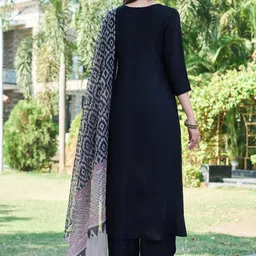 GoSriKi Women Regular Kurta with Palazzos & With Dupatta image 2