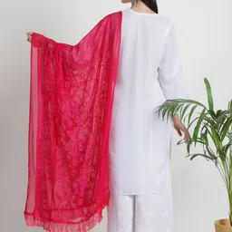 LOOM LEGACY Embroidered Dupatta with Thread Work image 2