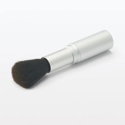 muji Polyester Portable Cheek Brush image 2