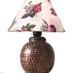 homesake Round Table Lamp with Shade image 2