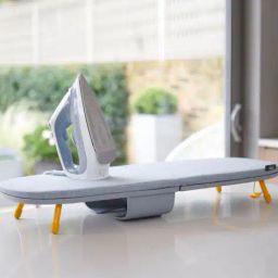 joseph joseph Pocket Folding Ironing Board image 2
