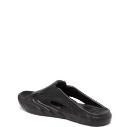 bersache Men Embossed Slides image 3