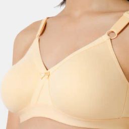 intimacy Seamless Back Closure Full Coverage Bra image 4