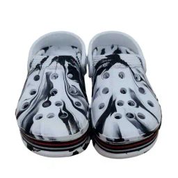 pumpa Men Printed Clog Slip-On Sandals image 4
