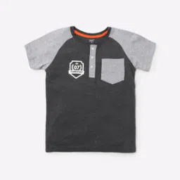 Colourblock Henley T-shirt with Raglan Sleeves-image-11