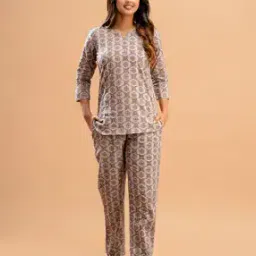Floral Print Top & Pyjamas Set-image-91
