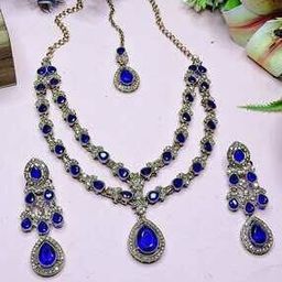 vatsalya Women Stone-Studded Necklace & Earrings with Mangtika Set-picture-16