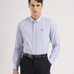 red tape Men Striped Loose Fit Shirt with Curved Hem-picture-7