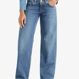 levi's Women Lightly Washed Relaxed Jeans-picture-47
