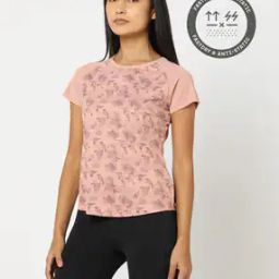 Graphic Print Crew-Neck T-Shirt-image-36