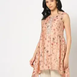 Women Floral Print Relaxed Fit Tunic-image-92