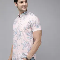 Men Floral Print Slim Fit Shirt with Button-Down Collar-picture-3