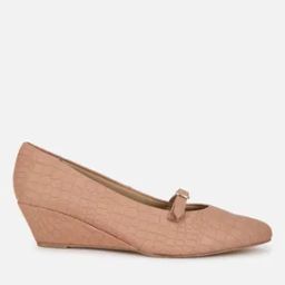 Women Croc-Embossed Pointed-Toe Wedges-30