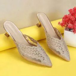 Women Regular Fit Pumps -image-46