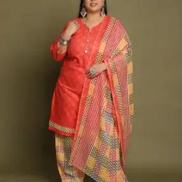 Women Floral Straight Kurta Set-image-21