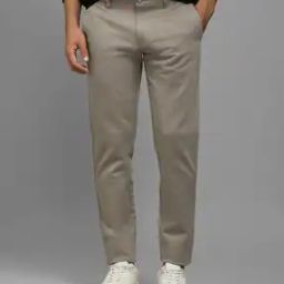 Men Tapered Fit Flat-Front Trousers-image-56